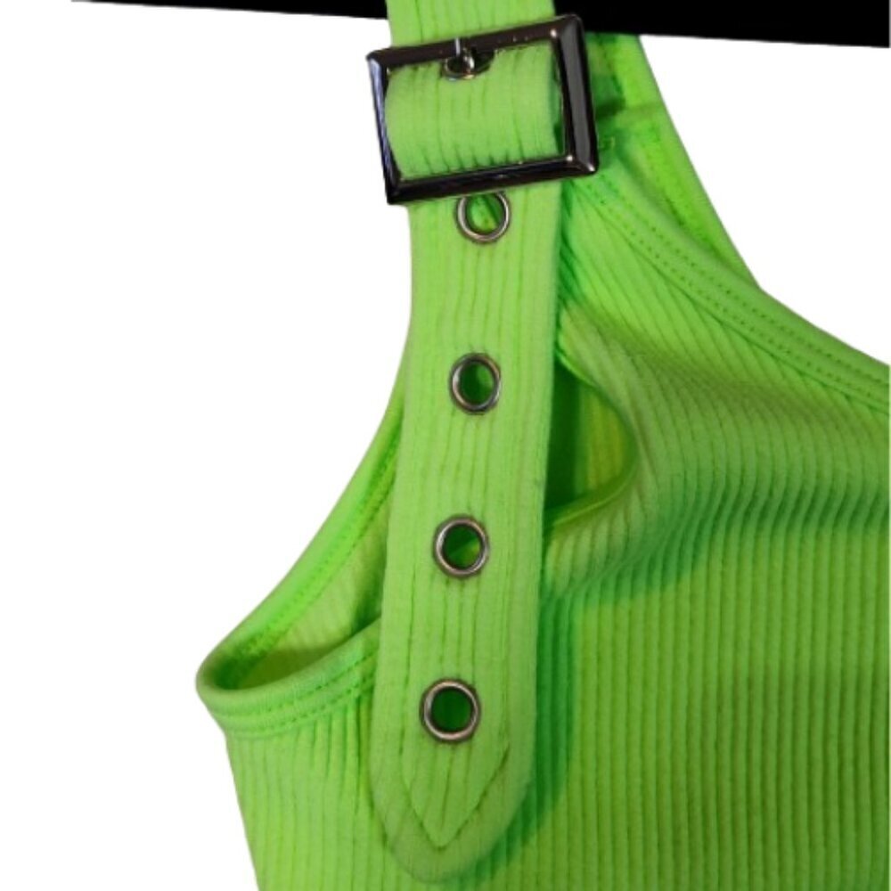 Sz. M/L Suzette Collection Tank Top - Picture 2 of 4